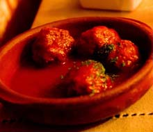 Balletjes in rode saus